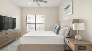 1 bedroom, desk, iron/ironing board, WiFi