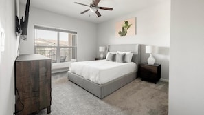 1 Schlafzimmer, Schreibtisch, Bügeleisen/Bügelbrett, WLAN