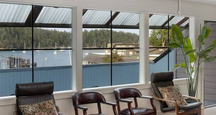 Downtown Friday Harbor! Newly Built! (Shogun)