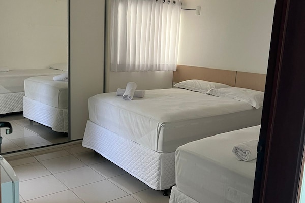 Wifi gratis y ropa de cama