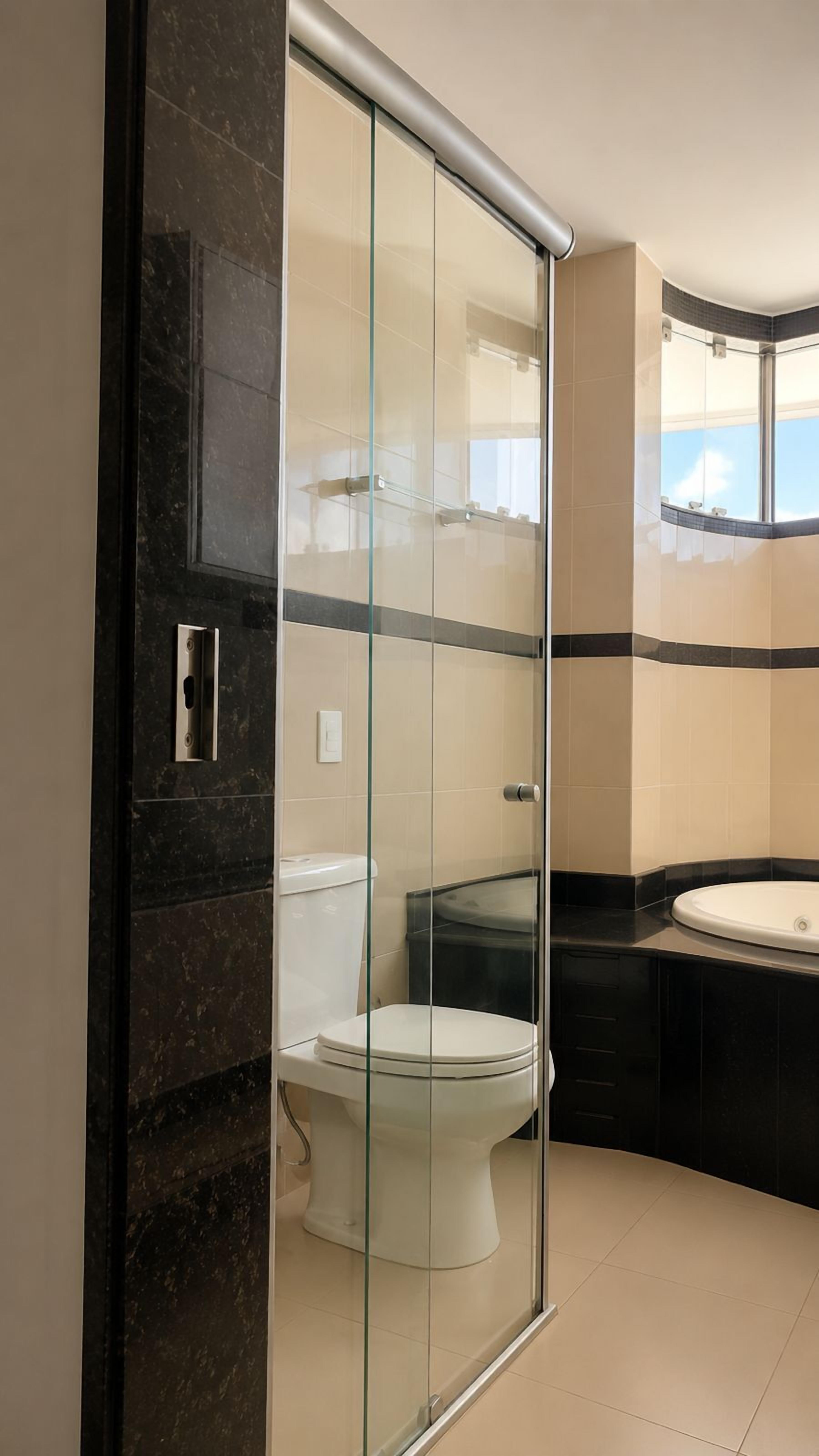 Quadrupla Premium | Bagno | Doccia, asciugamani