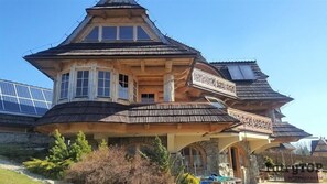View from property - TatryTop Panorama Lux jacuzzi sauna (Koscielisko)