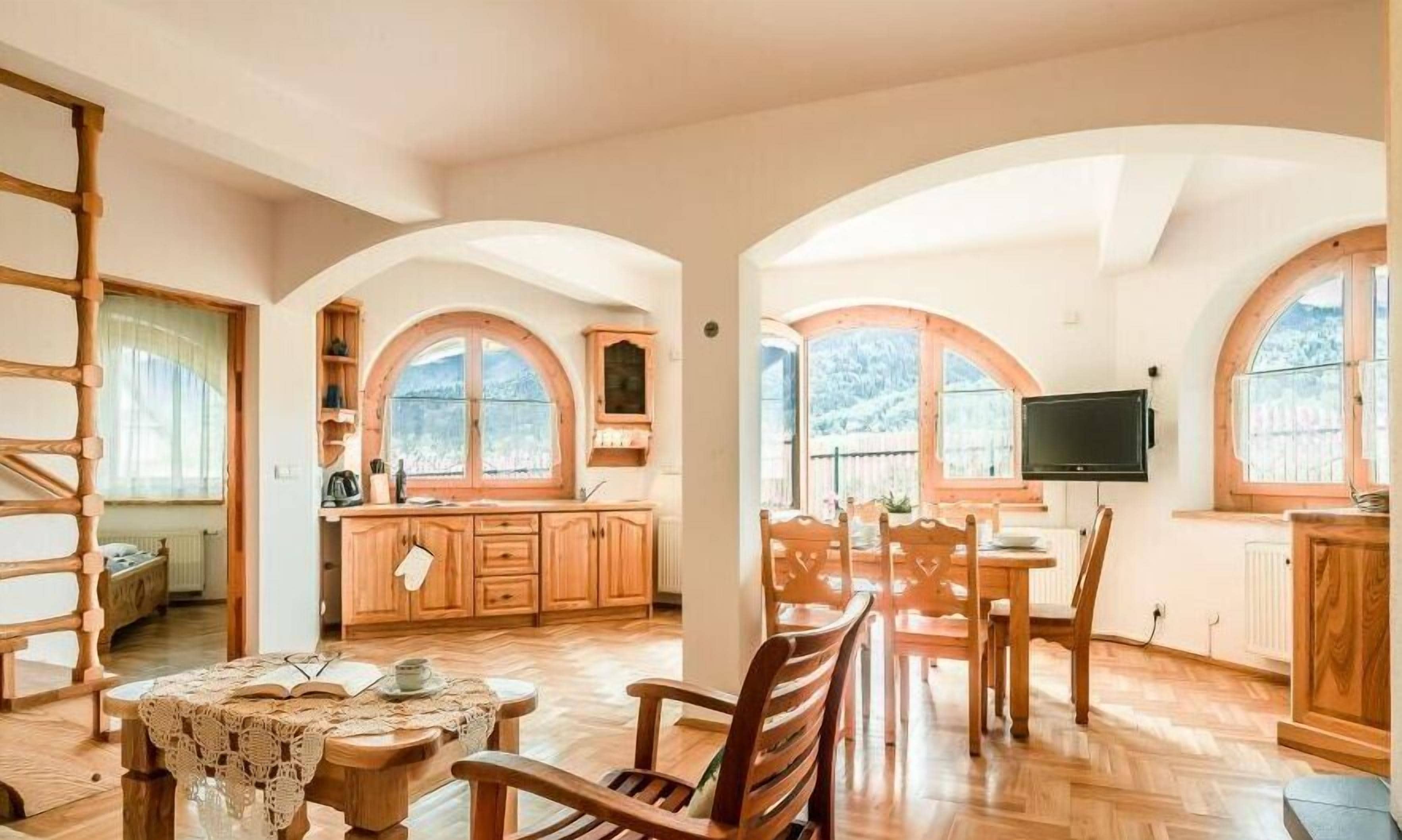 5 chambres, fer et planche à repasser, Wi-Fi gratuit