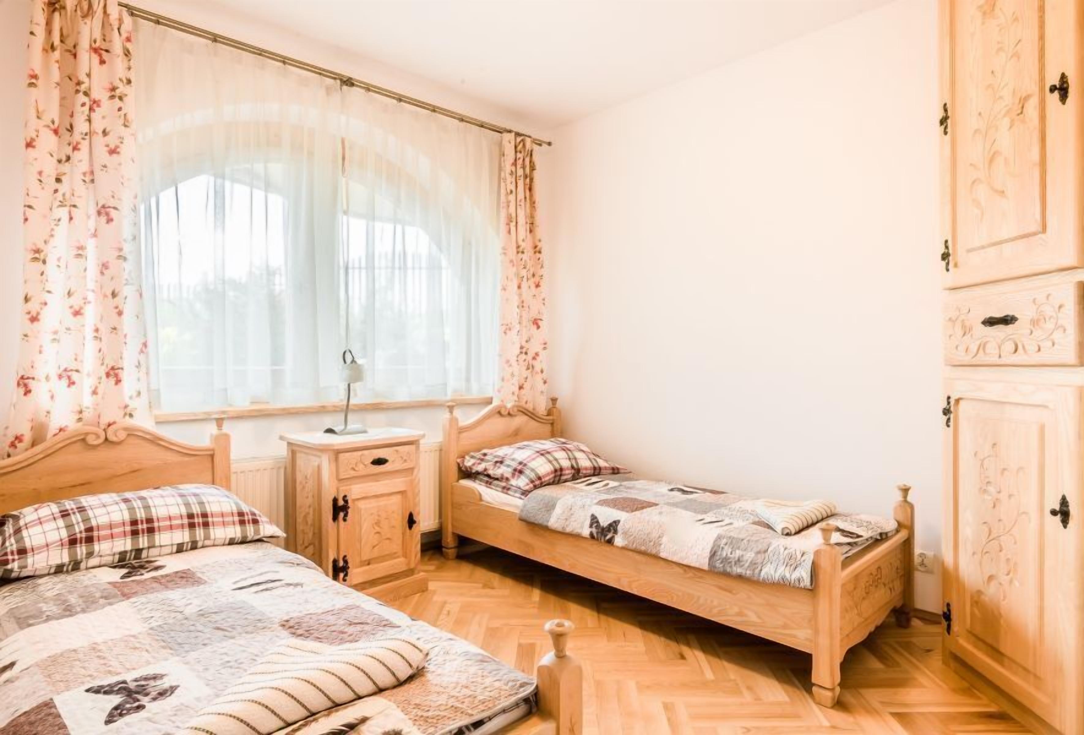 Vila Eksklusif | 5 kamar tidur, setrika/meja setrika, dan Wi-Fi gratis