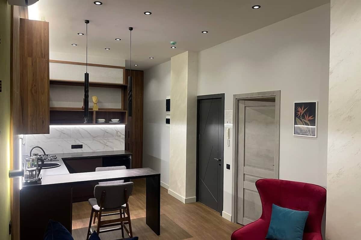 1 habitación y ropa de cama de alta calidad