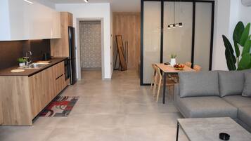 House, Smoking | 2 bedrooms, soundproofing