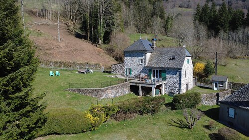 Character gîte at the foot of Puy Mary in le Falgoux
