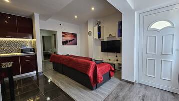 2 bedrooms, free WiFi, bed sheets