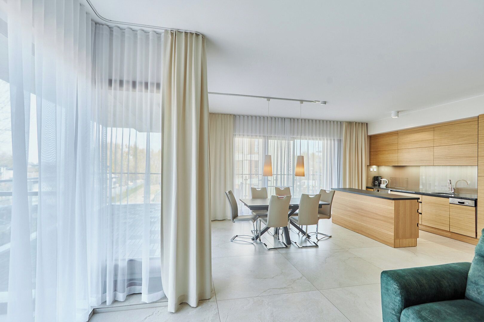 Decoración personalizada, muebles diferentes y wifi gratis 