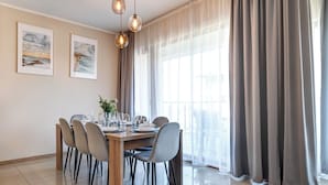 ซูพีเรียอพาร์ทเมนท์, เห็นวิวทะเลบางส่วน (Duplex)
