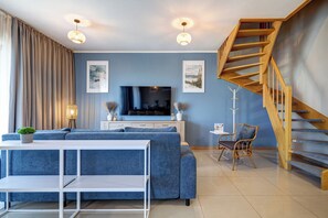 Appartement Supérieur, vue partielle sur la mer (Duplex) | Décoration personnalisée, ameublement personnalisé, Wi-Fi gratuit