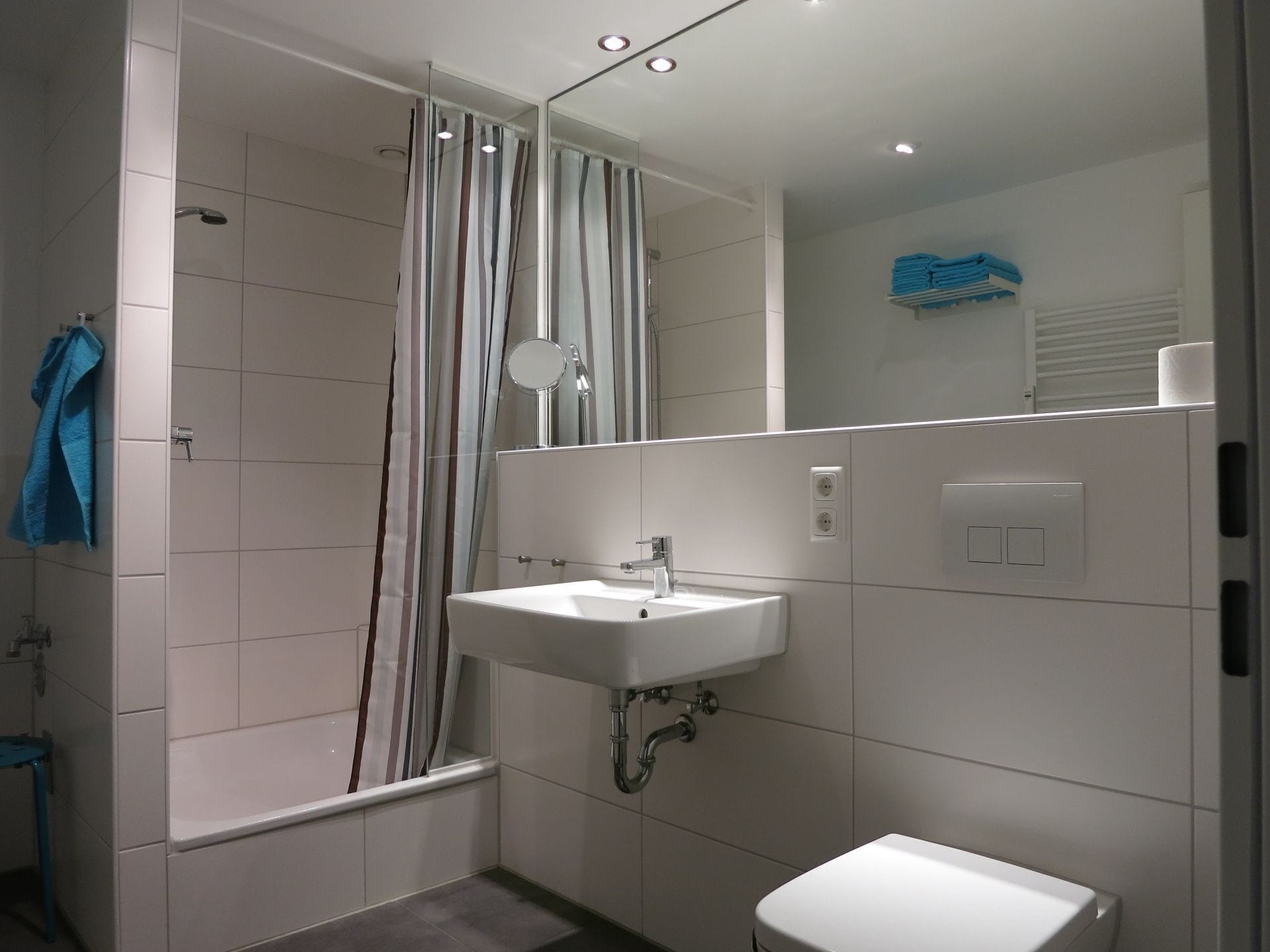 Photo - Apartments am Südkanal