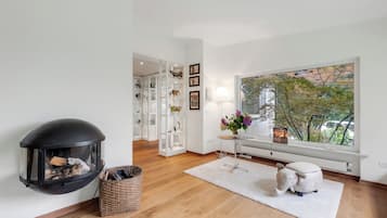 Familienvilla, Mehrere Schlafzimmer, Bergseite (Il Gioiellino Pool and Sauna) | Innenbereich