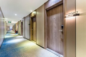 Interior - Bai Man Hotel (Guangzhou Financial City Tangxia Metro Station) (Guangzhou)