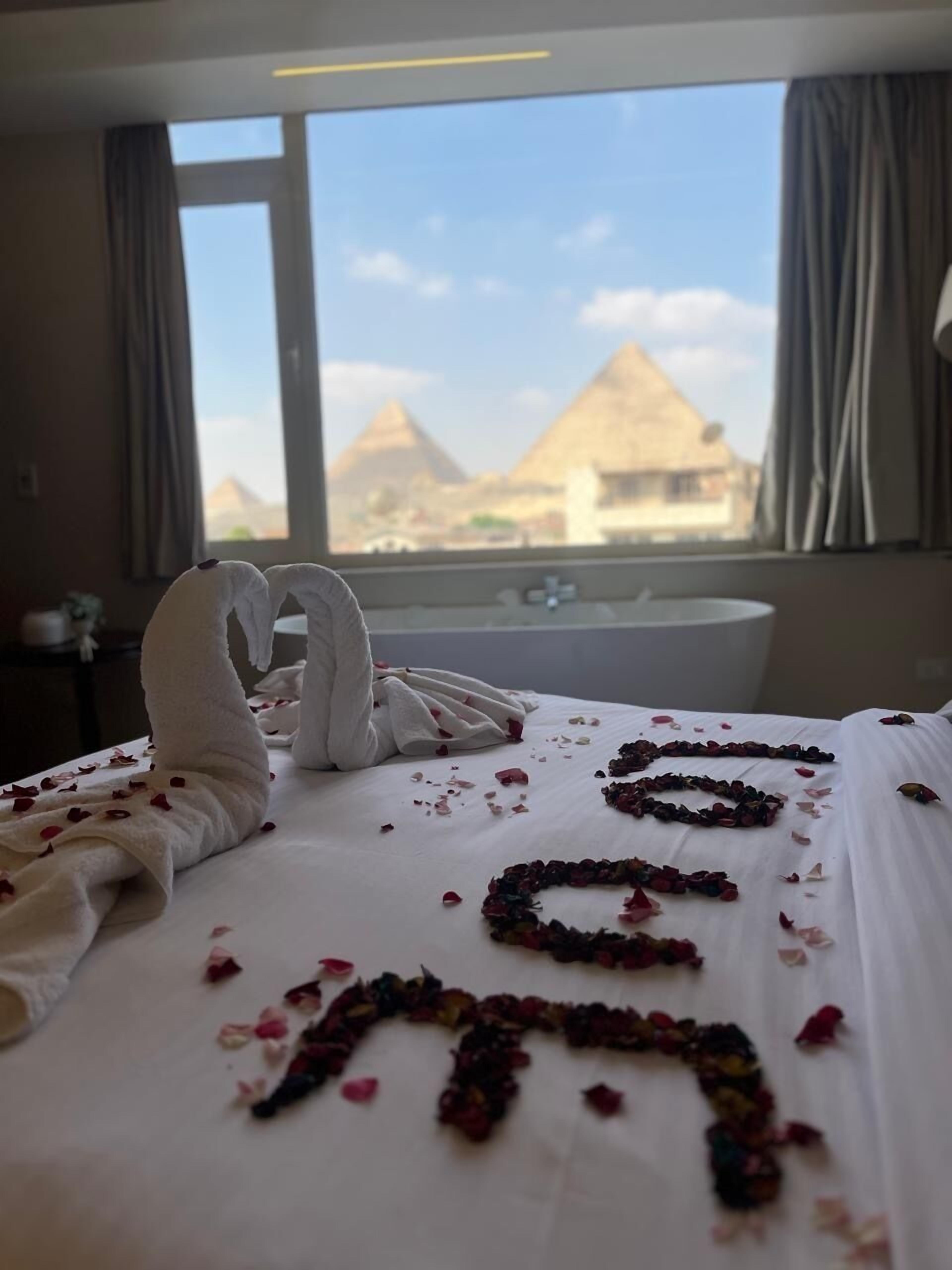 Foto - prestige pyramids INN