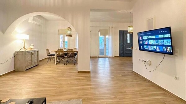 Uklassifisert bilde, 1 av 42, knapp