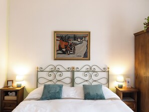 Standard Double Room, 1 King Bed, Non Smoking, Private Bathroom - B&B Casa Decimo (Greve in Chianti)