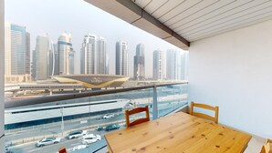 Unclassified image, 2 of 18, button - Dubai Marina - Marina Diamond 5 A 506 (Dubai)
