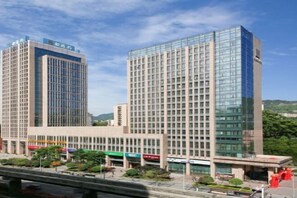 Exterior - Chinese Entrepreneur International Conference Center (Chongqing)