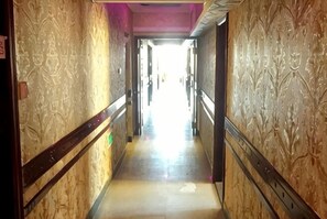 Interior - ShashaLina Guesthouse (Manzhouli)