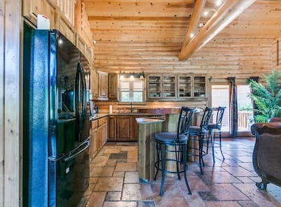 Naffcation Lodge OKC Cabin And Guest House Retreat On 5 Acres