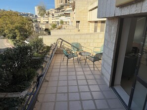 Property grounds - Diskin Villa with a View (Jerusalem)