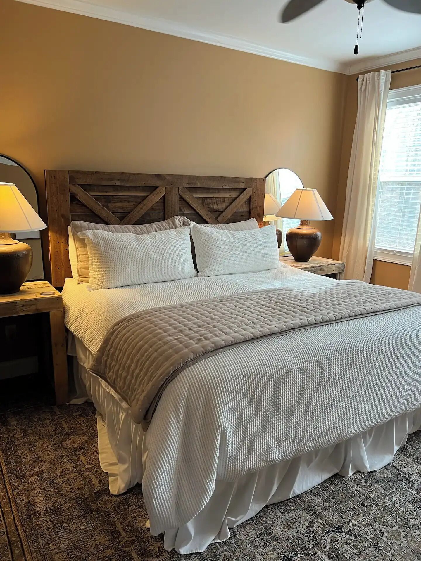 3 bedrooms, WiFi, bed sheets