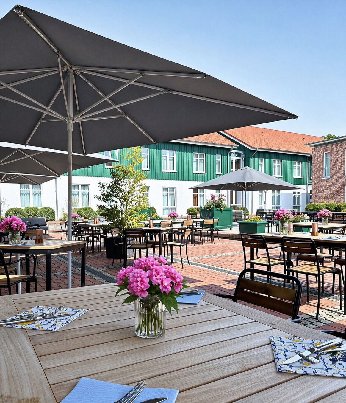 3 Restaurants; Frühstück, Mittagessen und Abendessen werden serviert