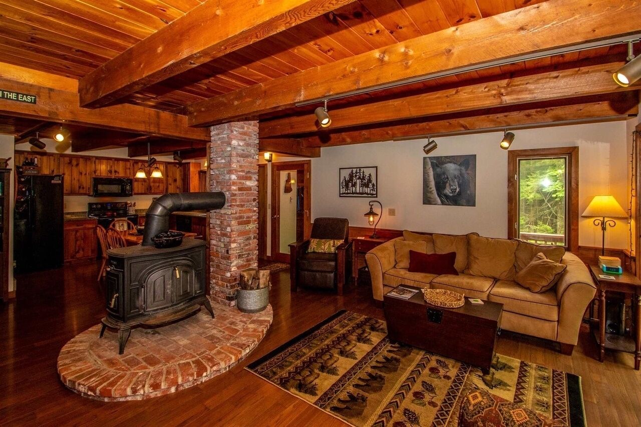 Smart TV, fireplace, foosball, books