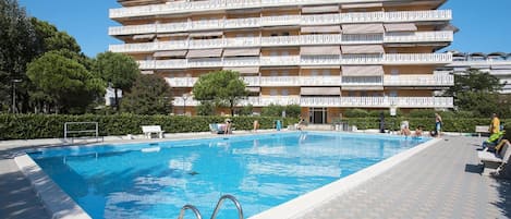 Apartment | Pool