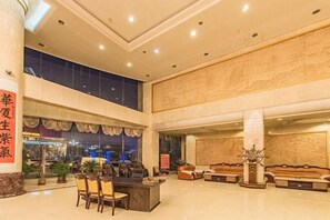 Interior - Huasheng Hotel (Shanyin)