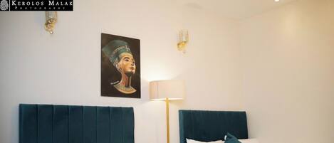 Chambre Double Classique, balcon, vue sur le désert | Coffres-forts dans les chambres, fer et planche à repasser