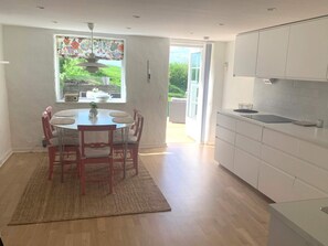 House | Dining - 4 Star Holiday Home in Huskvarna (Huskvarna)