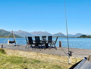 Casa | Vista para a água