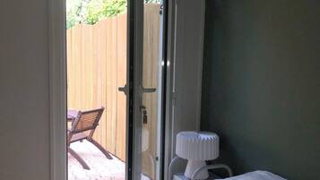 2 slaapkamers, een bureau, wifi