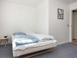 House | 4 bedrooms, individually furnished - 7 Person Holiday Home in Lemvig (Lemvig)