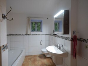 House | Bathroom