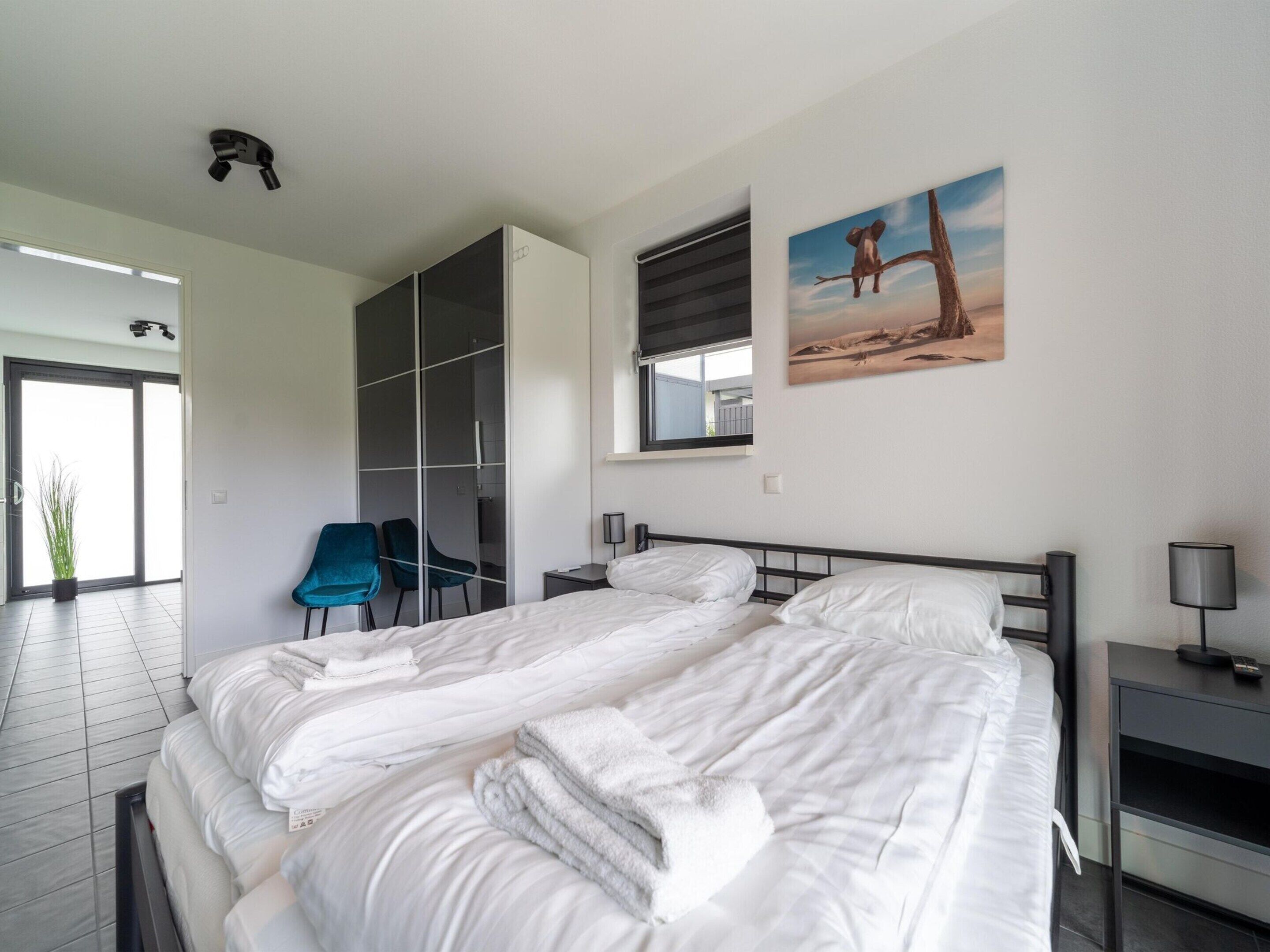 Biệt thự | 3 phòng ngủ, trang bị nội thất với thiết kế riêng biệt 