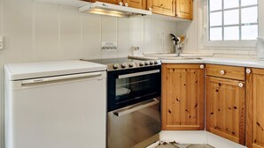 House | Private kitchen - 4 Star Holiday Home in Fjerritslev (Fjerritslev)