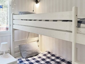 House | Interior - 6 Person Holiday Home in Djurhamn (Fågelbrolandet)