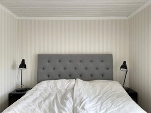 House | 2 bedrooms, individually furnished - 4 Star Holiday Home in Hallstavik (Hallstavik)