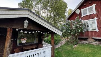 House | Property grounds