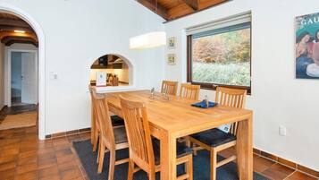 House | Dining
