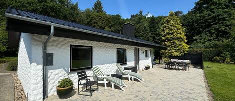 House | Terrace/patio