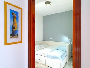 Casa | 2 habitaciones y muebles diferentes 