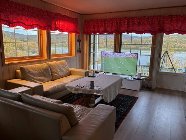 House | Living area - 7 Person Holiday Home in Tana (Tana)