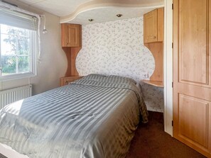 3 bedrooms - 3 Person Holiday Home in Huskvarna (Huskvarna)