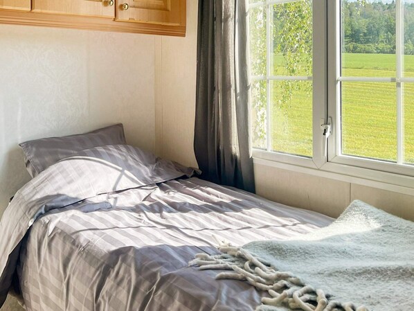 3 bedrooms