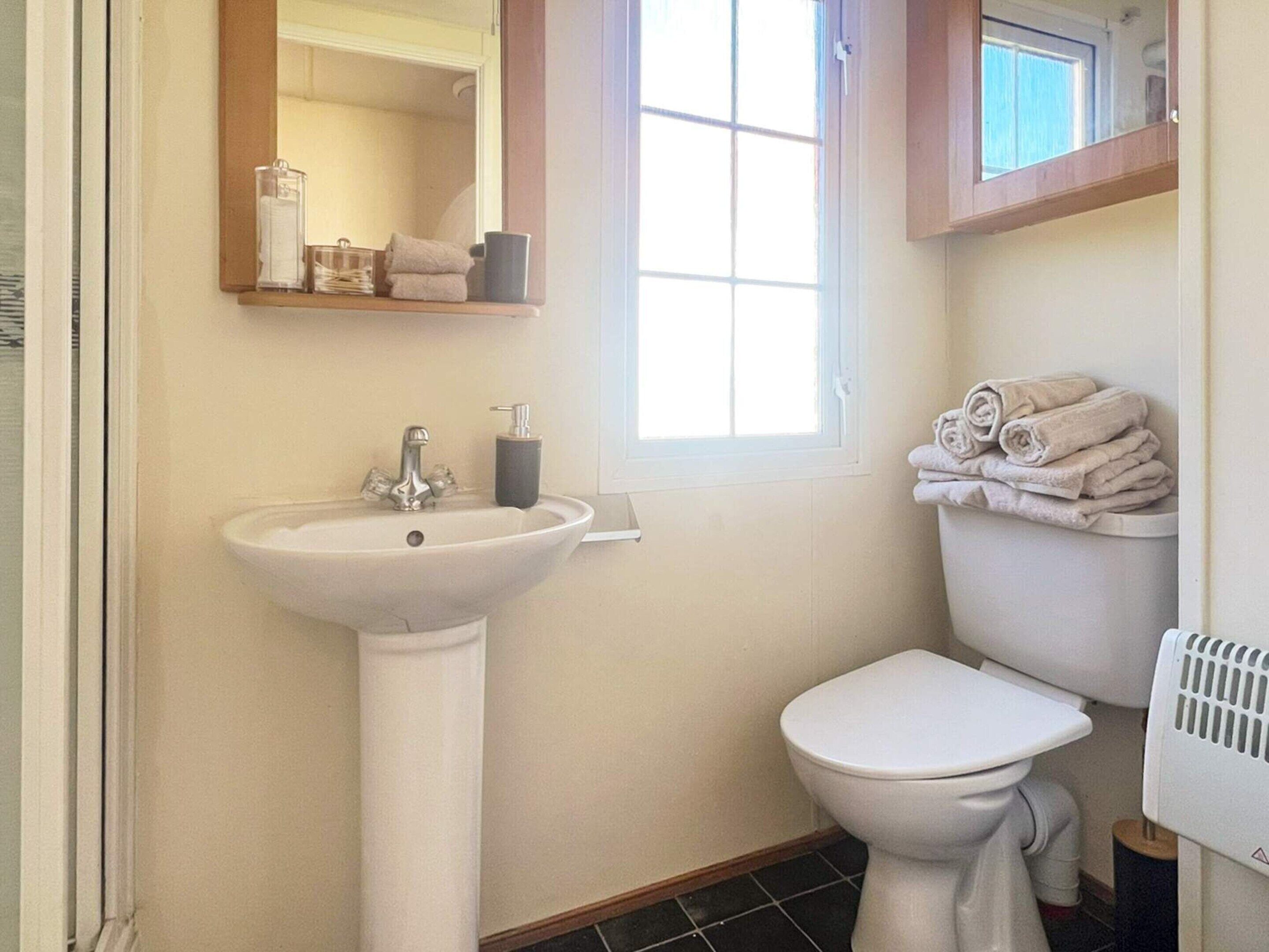 House | Bathroom