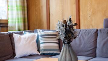 House | Interior detail